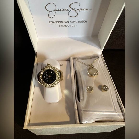 Jessica Simpson Jewelry Set - Picture 2 of 8